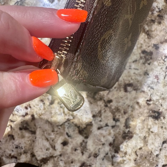 Takashi Murakami Louis Vuitton Pochette - Picture 5 of 9